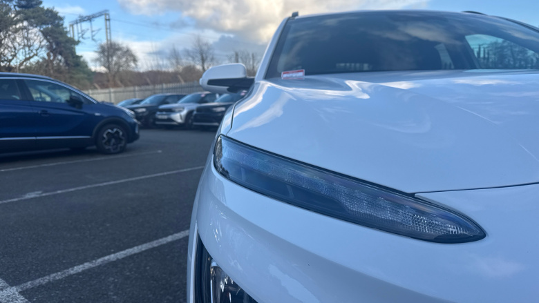 Hyundai KONA 100kW Premium 39kWh 5dr Auto Electric Hatchback